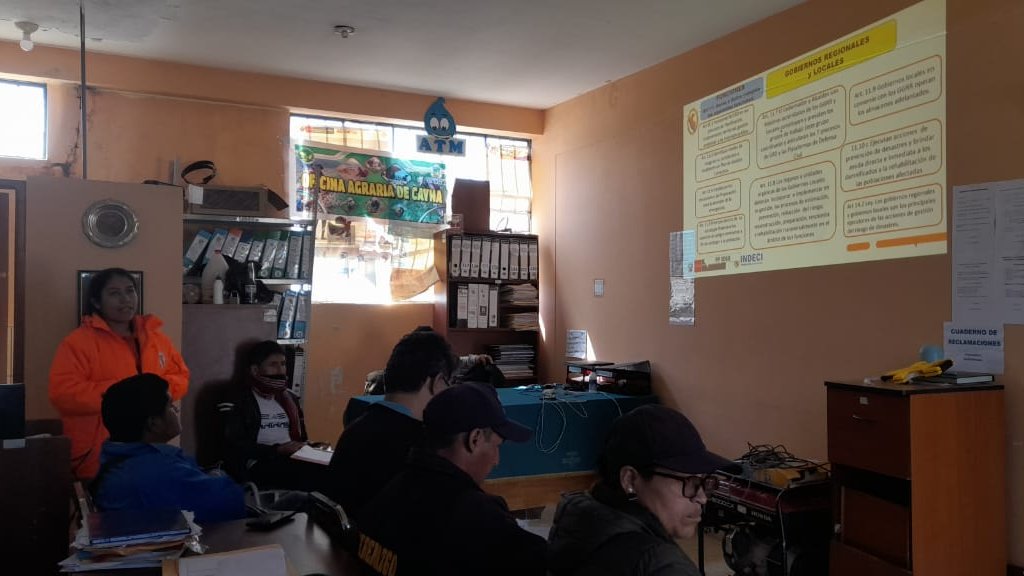 indeciperu's tweet photo. ✅#INDECI, a través de su Dirección Desconcentrada en #Huánuco, brindó asistencia técnica a los gobiernos locales de #Colpas, #Huácar y #Cayna, provincia de #Ambo, en lineamientos del #SINAGERD, #Fondes y herramientas para la Gestión del Riesgo de Desastres en sus distritos.💪🇵🇪 https://t.co/2ZMrjG5x54