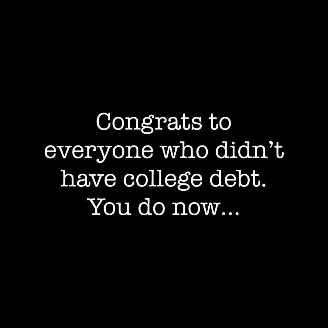 onecleartarget's tweet photo. #CancelStudentDebt #GOP #CancelStudentDebtNow #Students #Democrats #StudentLoanForgiveness https://t.co/UFcu22gjJu