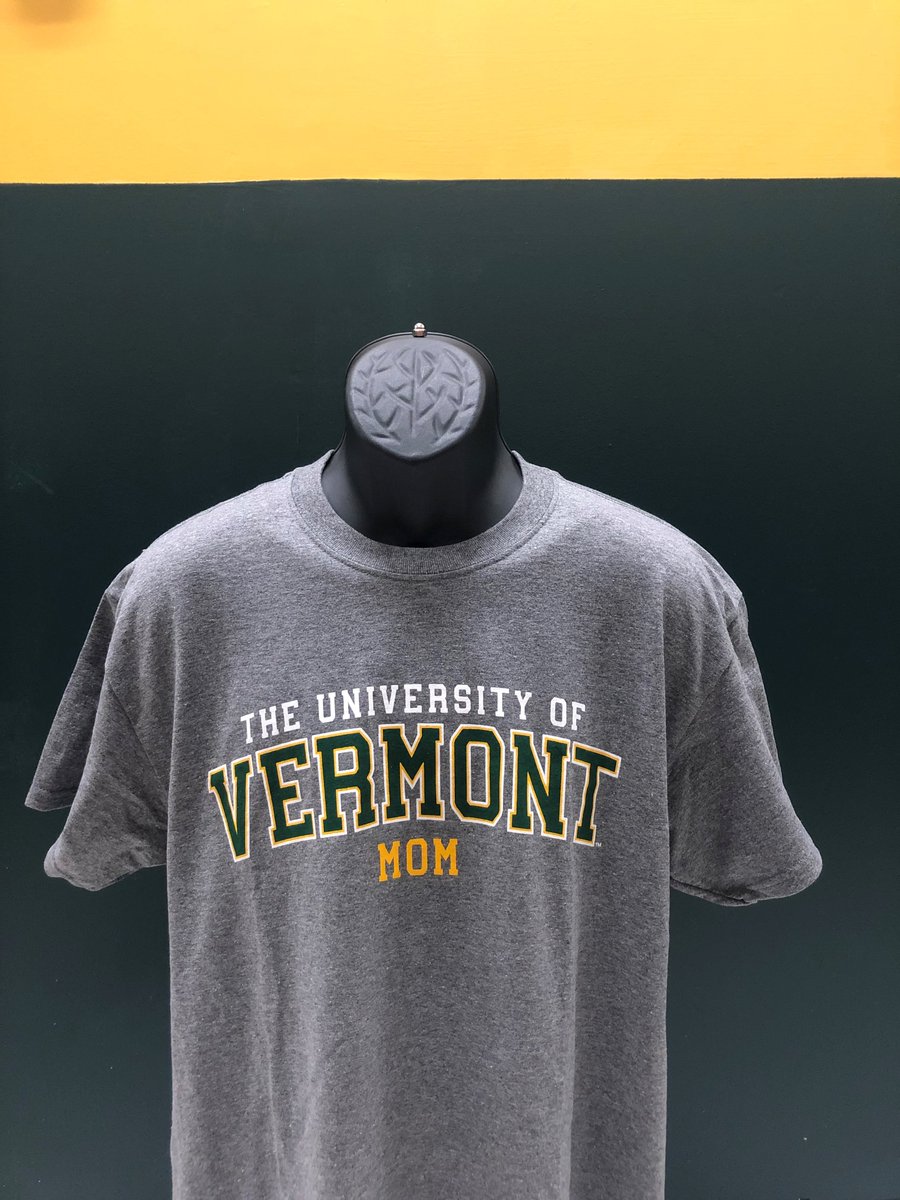 UVMathletics's tweet photo. Proud Catamount Country Moms and Dads, give us a retweet for a chance to win!😺
#ThisIsVermont https://t.co/Sk7abjWjhk