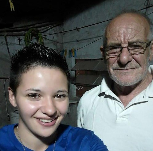 Este señor es el papá de Tehuel de la Torre. Su hijo está desaparecido desde hace más de 1 año en #Argentina. Y no deja de buscarlo😔
Tehuel fue visto por última vez en #AlejandroKorn #BuenosAires, el 11/3/2021. 
NO dejemos nunca de compartirlo 🙏🙏🙏❤️