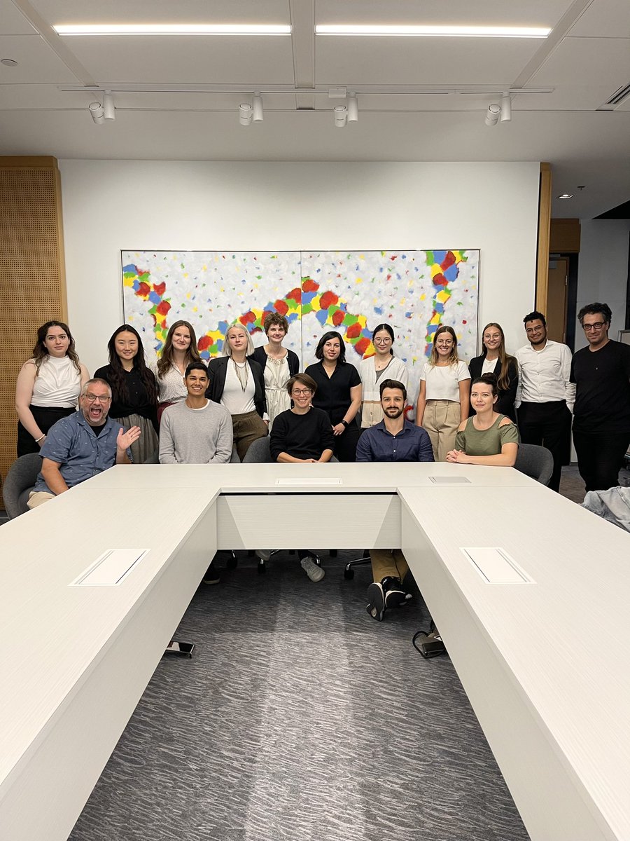 JournalismCU's tweet photo. This year’s Projected Futures cohort, led by Dr. David Secko and Cristina Sanza, challenged how science is communicated with society in new and exciting ways. We even brought back some of our Projected Futures alumni for a special panel discussion! @dmsecko @cristina_sanza https://t.co/Kn7Kc1AJJg