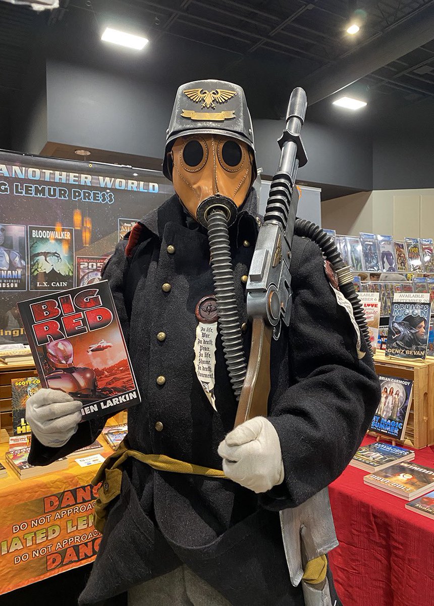 Damo_Dangerman's tweet photo. It looks like everyone had a blast at #wakeforrestcomiccon over the weekend!

Cheers to everyone who dropped by the @DancingLemurPre table and picked up some #IrishSciFi.

For those who missed out, join the Mars Expeditionary Force today:

https://t.co/BHYIJGZ7hZ https://t.co/jTBsyHXnVV