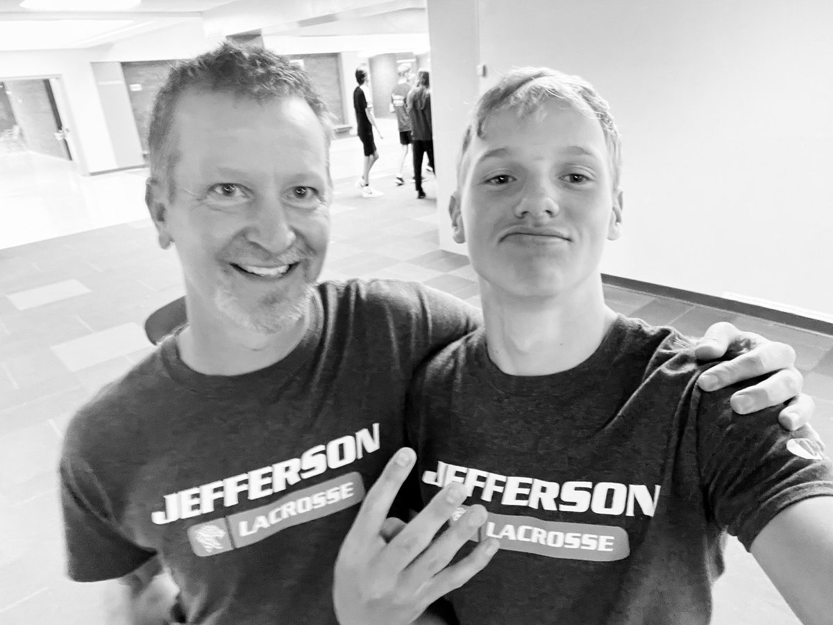 jaglax98's tweet photo. Welcome freshman! Start to a great year at Jefferson. #twiningiswinning https://t.co/0zzKtsMC01