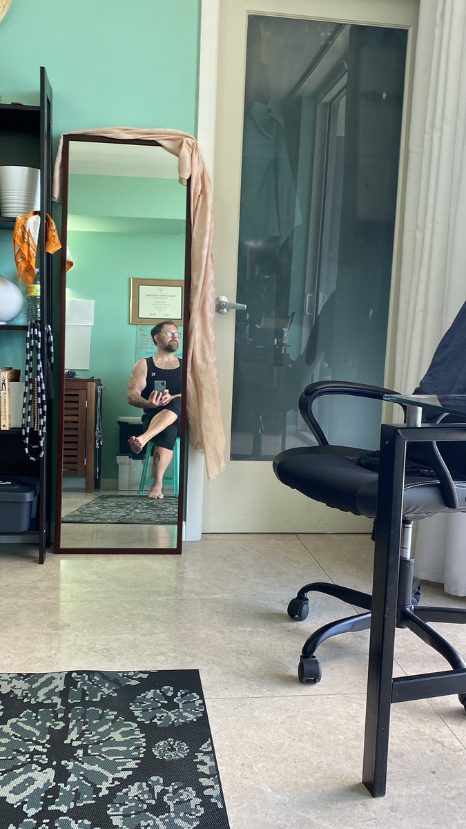rjsbrandle's tweet photo. After #cancerfree and returning to ‘normal’ I realized that work/health balance is essential to life…. Or my excuse to do yoga 🧘 in middle of day… either way #livingmybestlife #Miami #51weeks https://t.co/zdNcAQLqsR