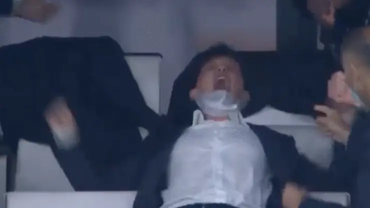 CanalplusFoot's tweet photo. Pablo "poker face" Longoria 😐

#UCLdraw https://t.co/wxlTglfjnm