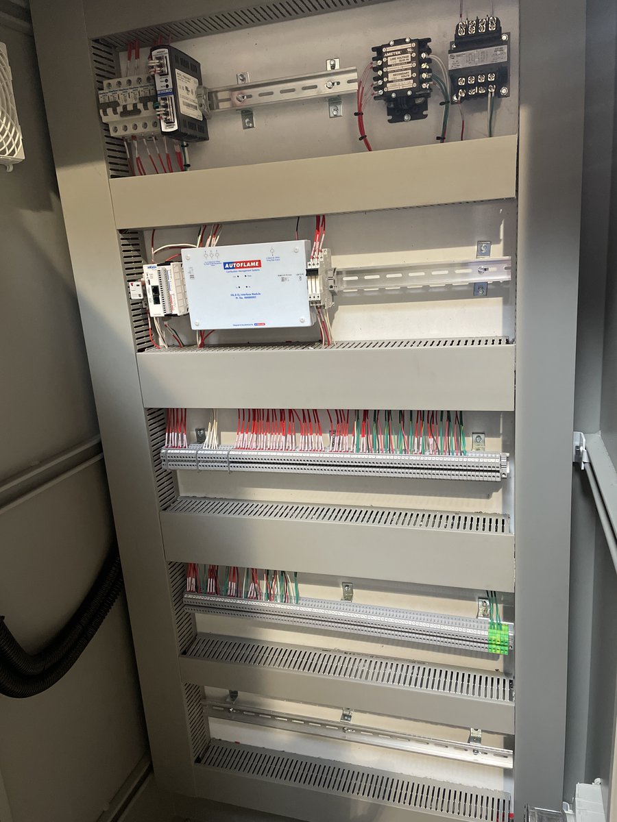 RasMech's tweet image. Assembling 3 new Autoflame control panels in our shop, each at different stages of completion. These panels will allow our customers to manage virtually all boiler processes from a single touch screen!  #combustioncontrols #autoflame #conrolpanel #CombustionAF