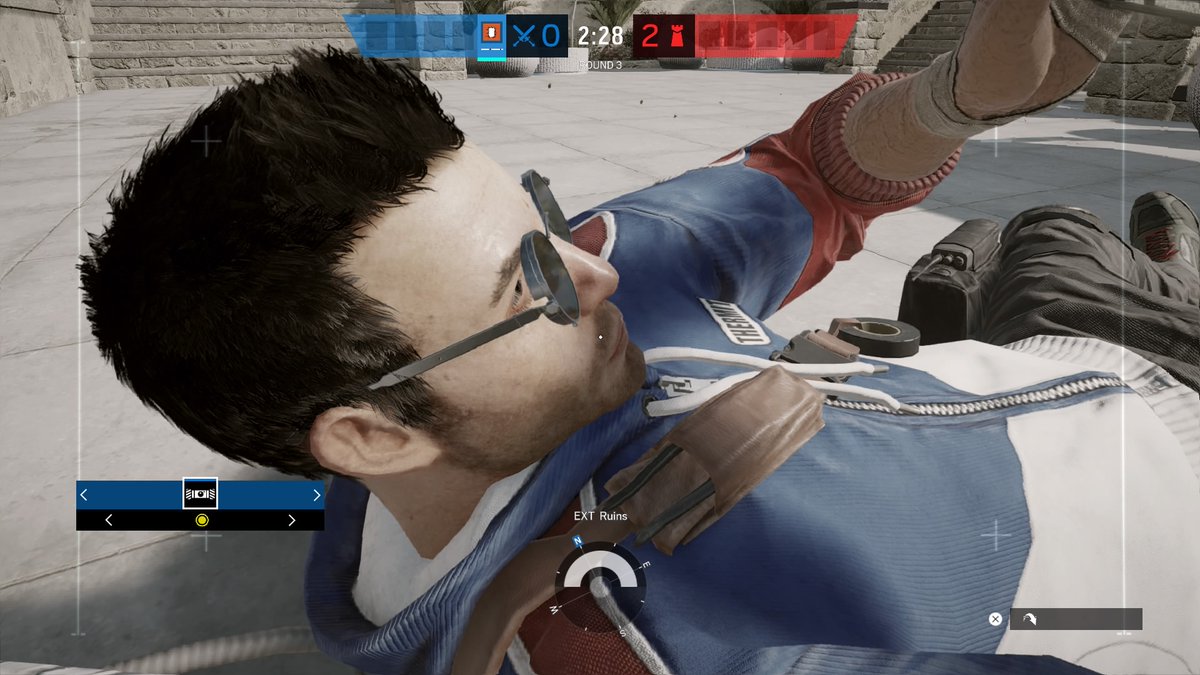 Wish we would get a headgear for Thermite that's without glasses so we could always see his pretty eyes