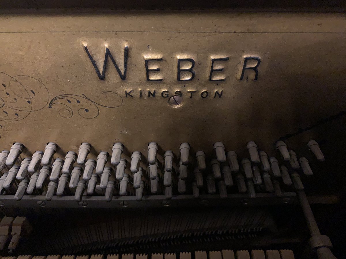 6StringedStudio's tweet image. Weber Upright Piano #canadianmade