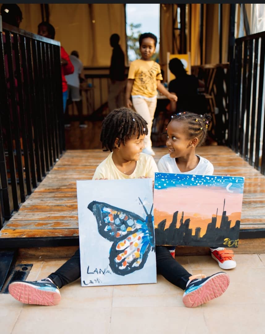 ImiziWorkspace's tweet photo. Join us this Friday and Saturday for a fun and creative experience for you and your friends to unwind, enjoy, and relax.

A perfect occasion to meet our partners and talented artists from @bwizaart.center and shop from their art gallery from @imiziworkspace and @SuCasa_kgl https://t.co/NFZ5eCFLdP