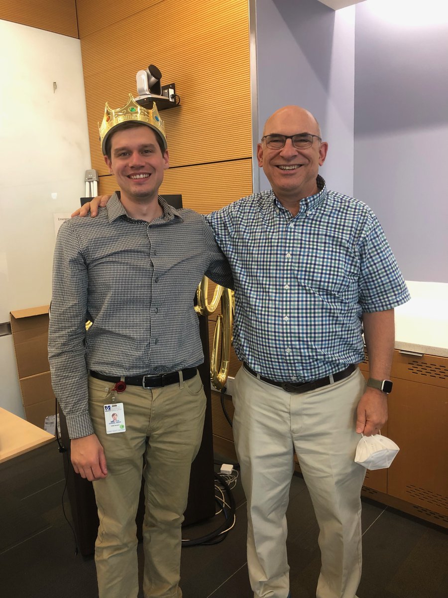 BeharLab's tweet image. Congratulations to Dan Mott, who successfully defended thesis and is now a newly minted PhD!