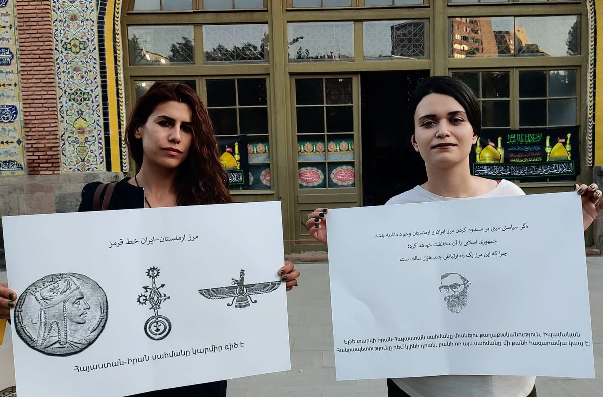 salar_seyf's tweet photo. امروز- استقبال فعالان ارمنی، از سیاست ایران و سخنان رهبری در خصوص #دالانتورانیناتو در مسجد ایرانی کبود (ایروان)
«مرز ایران و ارمنستان خط قرمز است».
@AliTahmizian
#Blue_Mosque https://t.co/yeptxE7ZMm