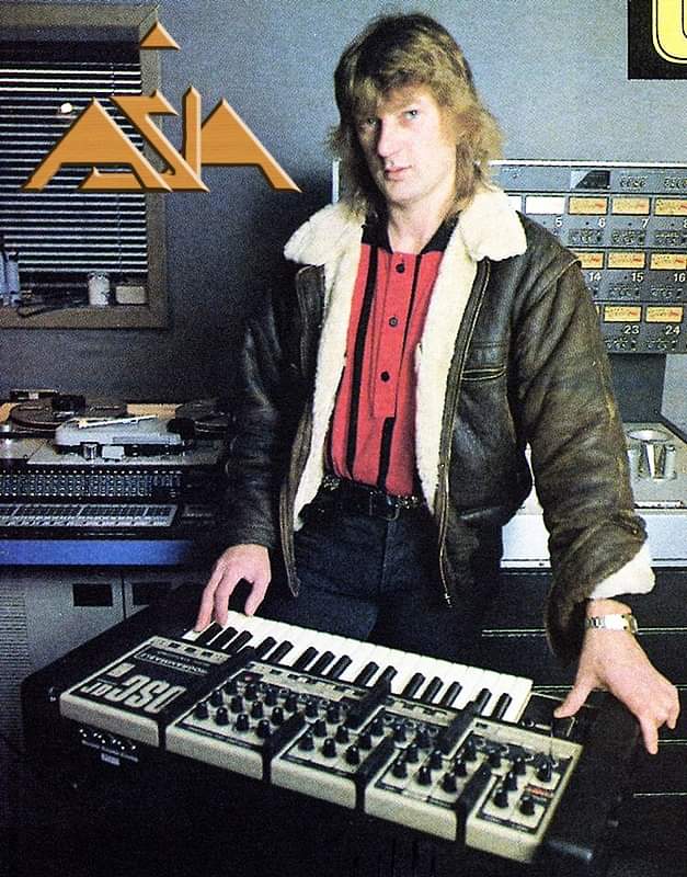 Happy birthday GEOFF DOWNES!
(August 25, 1952) 