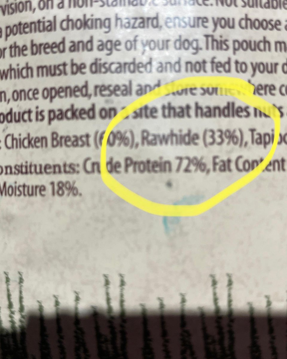 neilagreenwood's tweet photo. *** DOG OWNERS BEWARE ***
I am SO ANGRY at @goodboydog_ just bought these treats thinking they were 100% chicken breast. They are NOT! My small dog nearly choked when the rawhide unravelled and was half down her throat half in her mouth. Always read the back! https://t.co/AmVkJi98tN