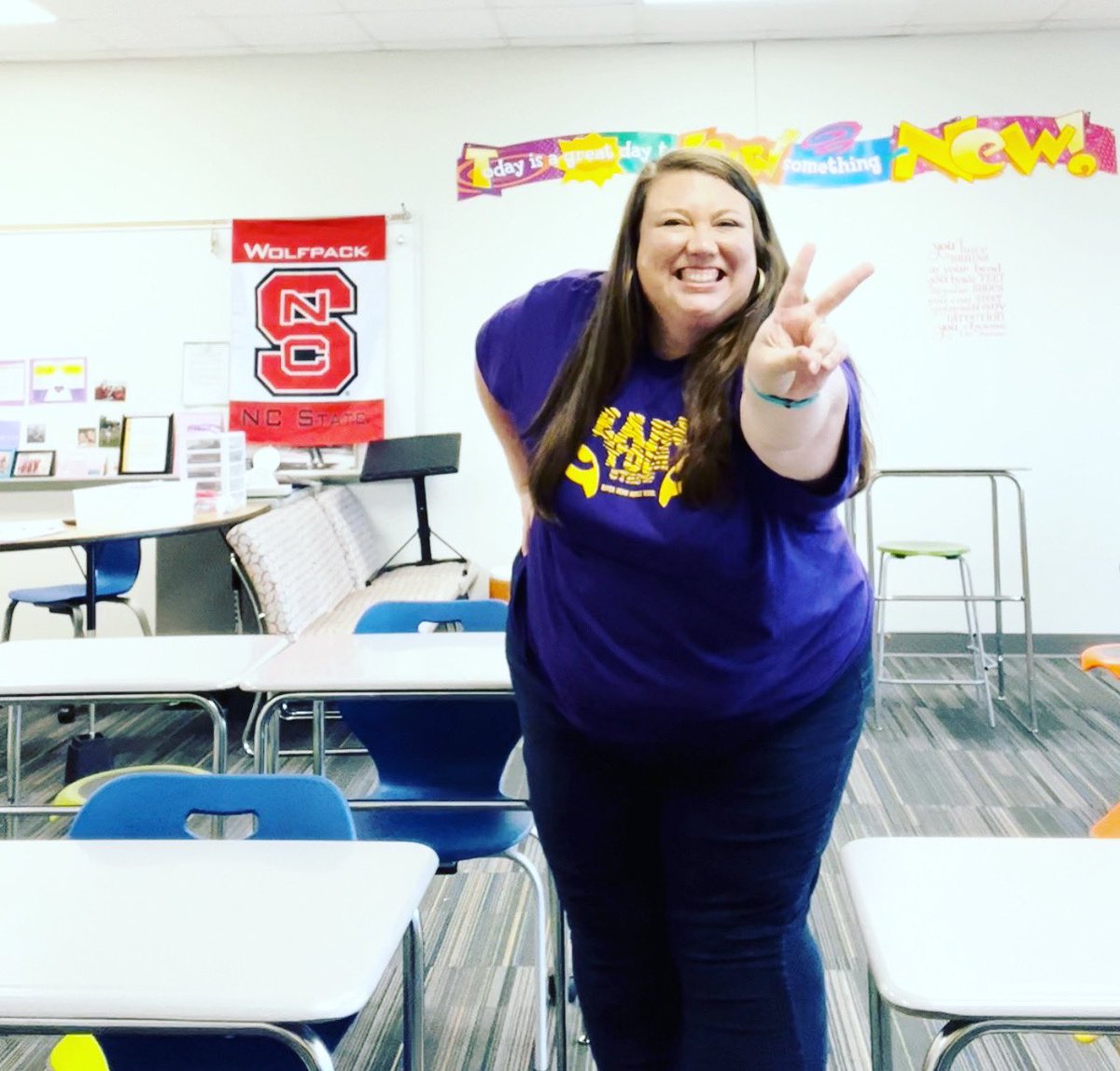 RSSreads's tweet photo. Super Bowl XII is doneeee

Loved meeting my new kiddos and seeing so many smiling faces!
#peaceloveandgotigers 💜💛🐯
@River_Bend_MS https://t.co/0DXyoG0GBq