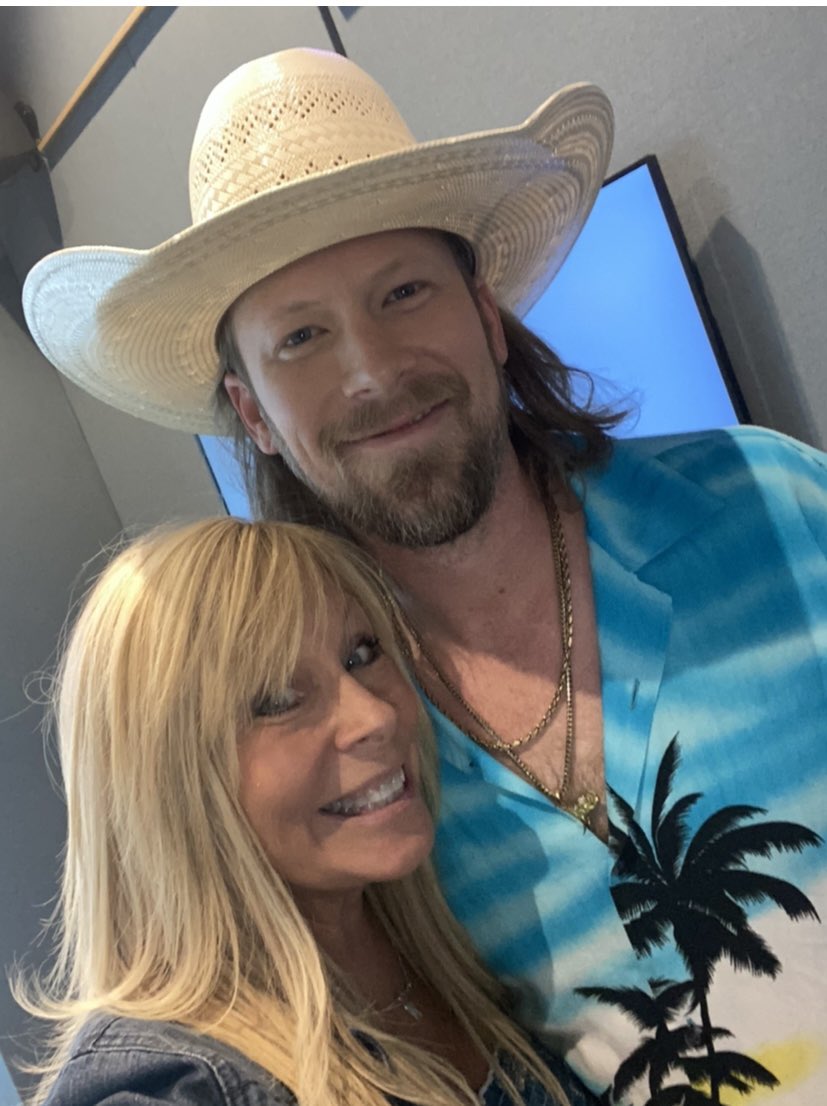 Renee Adams DJ tweet media