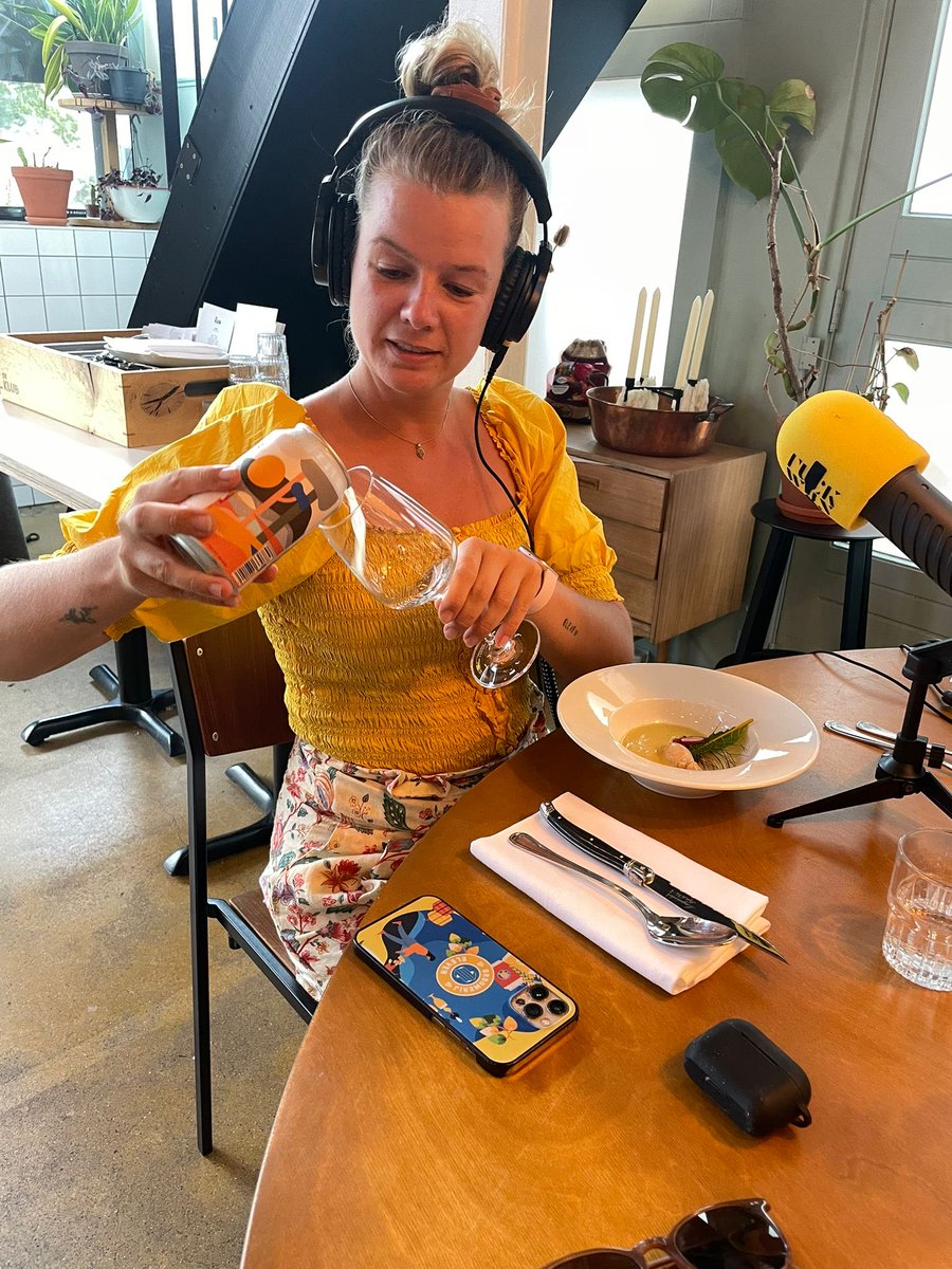 Fuck Wijn | de meedrinkpodcast tweet media