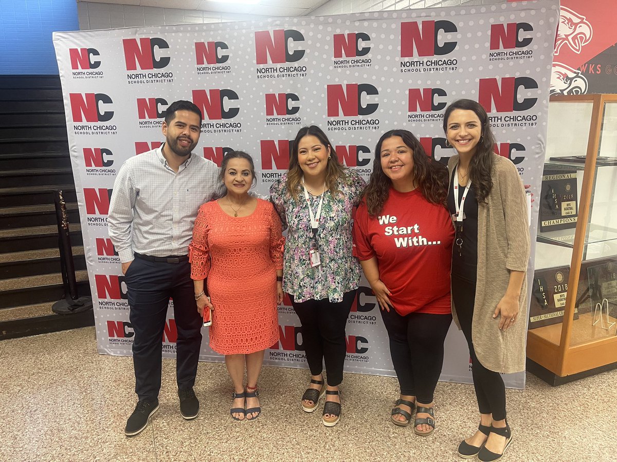 It’s opening day in North Chicago D187! #WeStartWithHope #MultilingualDepartment <a href="/nccusd/">North Chicago School District 187</a> <a href="/LDelgadoBurton/">Nora Burton</a>
