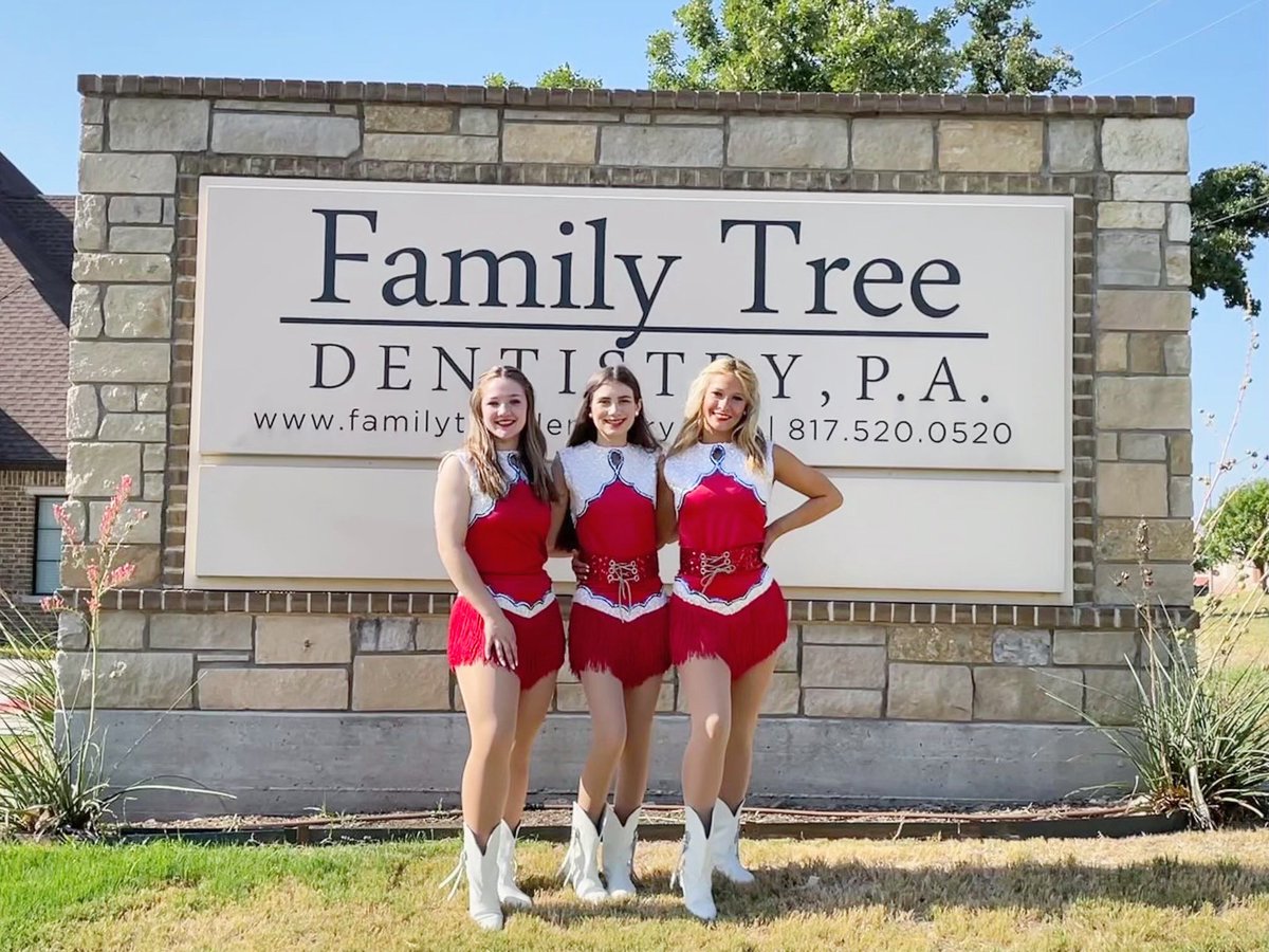 #ThankfulThursday 💕 Shoutout to our amazing Silver Sponsor, Family Tree Dentistry! Thank you for your support of our organization!!