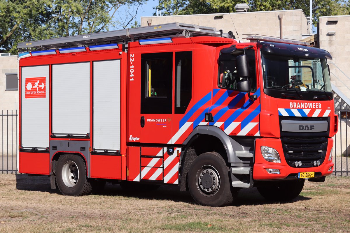RamonVersteeg's tweet photo. Vandaag diverse DAF-tankautospuiten op de foto gezet in Brabant. #brandweer #Asten #Deurne #Bakel #DeRips https://t.co/LhOYpjN4Hz
