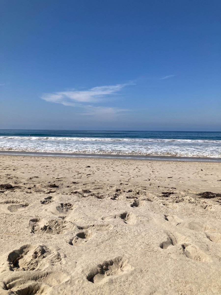 TicketP1's tweet photo. My view while never listening to @bracketdan @NotJackKemp  #TheHangZone today. #Vacation #California https://t.co/zPUzcv26pW