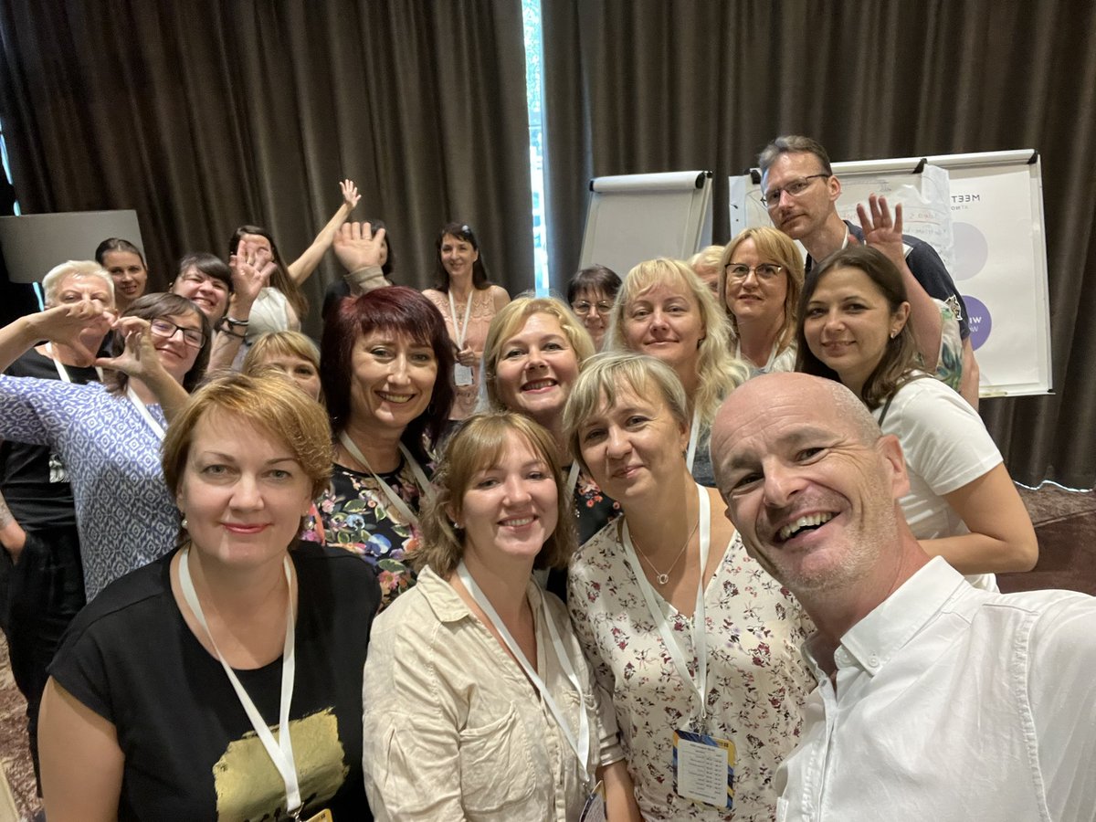 ColmMcGiv's tweet image. Humbling &amp;amp; invigorating to support teachers from #Ukraine️ &amp;amp; Central Europe at our #Warsaw summer school ‘Teaching and learning in difficult times’. “This course gave us techniques, yes, and it also gave us hope’ one teacher told me. Their determination and commitment is strong