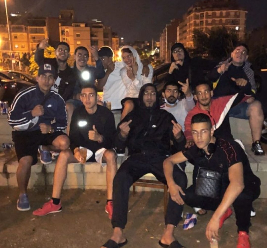 vaya ambientazo ayer en la discoteca 

"el ambientazo"