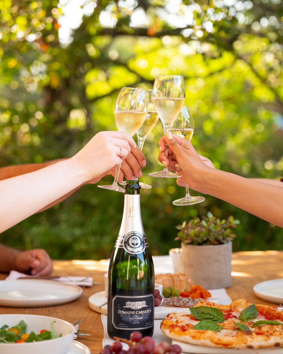 domainecarneros's tweet photo. Get labor day ready with crisp bubbly al fresco style! 🥂 Make sure to stock up and order in time for the holiday weekend. Save 50% off Next Day shipping through 8/31. Cheers! https://t.co/dJ5K1VKIws. #chateaustyle🍾 https://t.co/purWRMyuf4