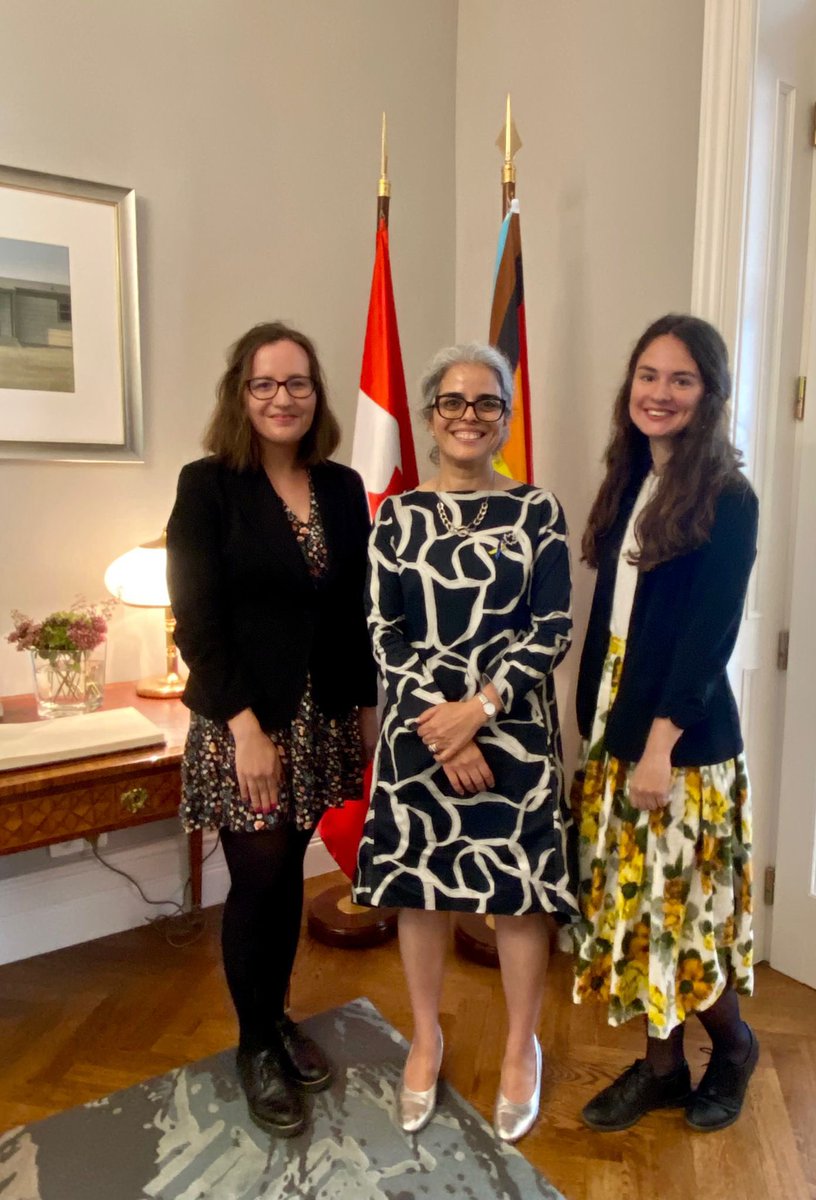 CanEmbCZ's tweet photo. Thank you @_EuropeanValues for co-hosting at 🇨🇦 House today a working breakfast with a group of dynamic women and leaders to discuss 🇺🇦reconstruction and the role of women in that process. 🇨🇦🇨🇿🇺🇦 https://t.co/DhArfW6g3o