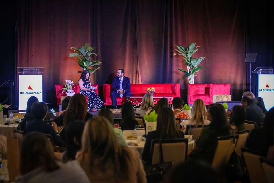 prsectrabajo's tweet photo. Gracias a la #SHRM Capítulo de Puerto Rico por la oportunidad de explicarle a su matrícula aspectos importantes de la #ReformaLaboral y otros temas sobre el desarrollo del capital humano, durante el HR Disruption: Stand Out, Speak Up & Push The Boundaries. #HRDisruption #SHRMPR22 https://t.co/264oS4TMiA