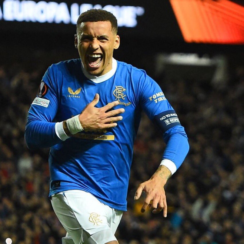 Trent Alexander-Arnold will get to play on the same pitch as the best right-back in the world. 

This is what football’s all about 👏