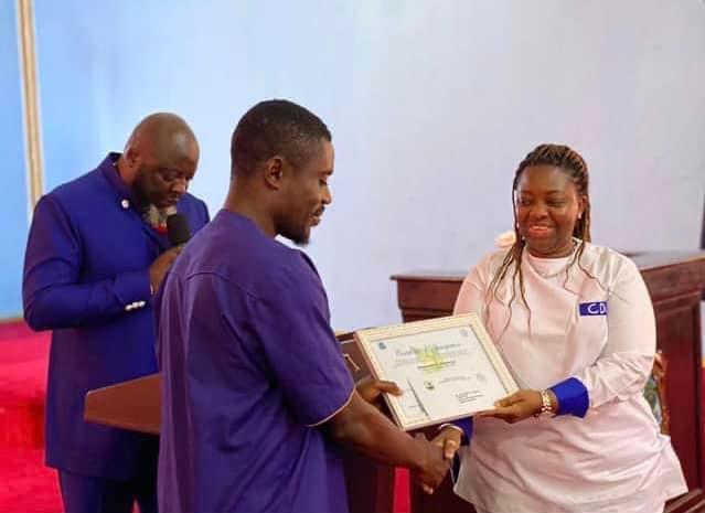 Loop Academies tweet media