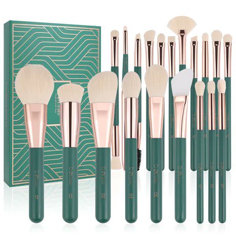 brandhousing's tweet photo. ducare awesome brush 💖💚💚
free delivery🚛🚛
#beautyvloggers #partymakeup #goldeyeshadow #makeuptutorial #makeupaddict #makeuplovers #estyseller #customcreations #cosmetics #bbloggers #beautyblog #beauty #muas #organiccosmetics #cosmeticsjunkie #facecream #skincareroutine https://t.co/paGO0EaBS3