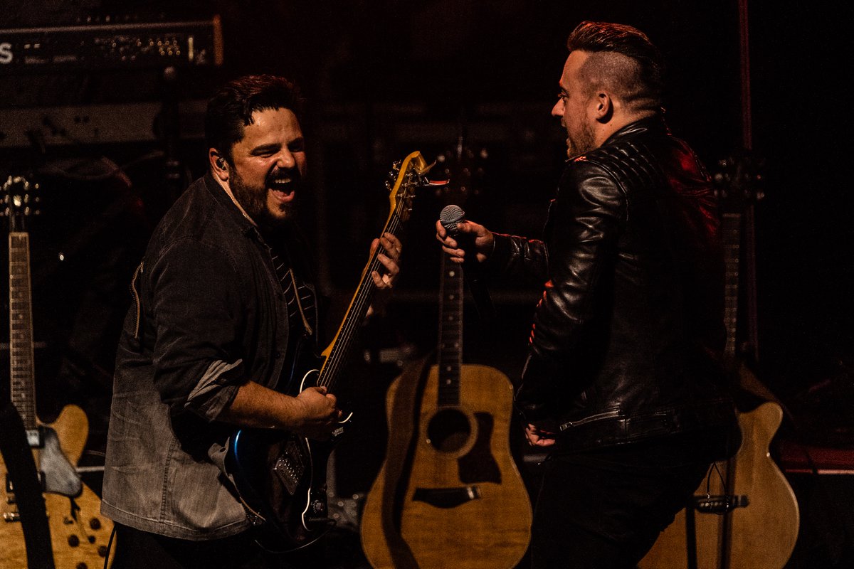 Ultimate Classic Rock show tweet media