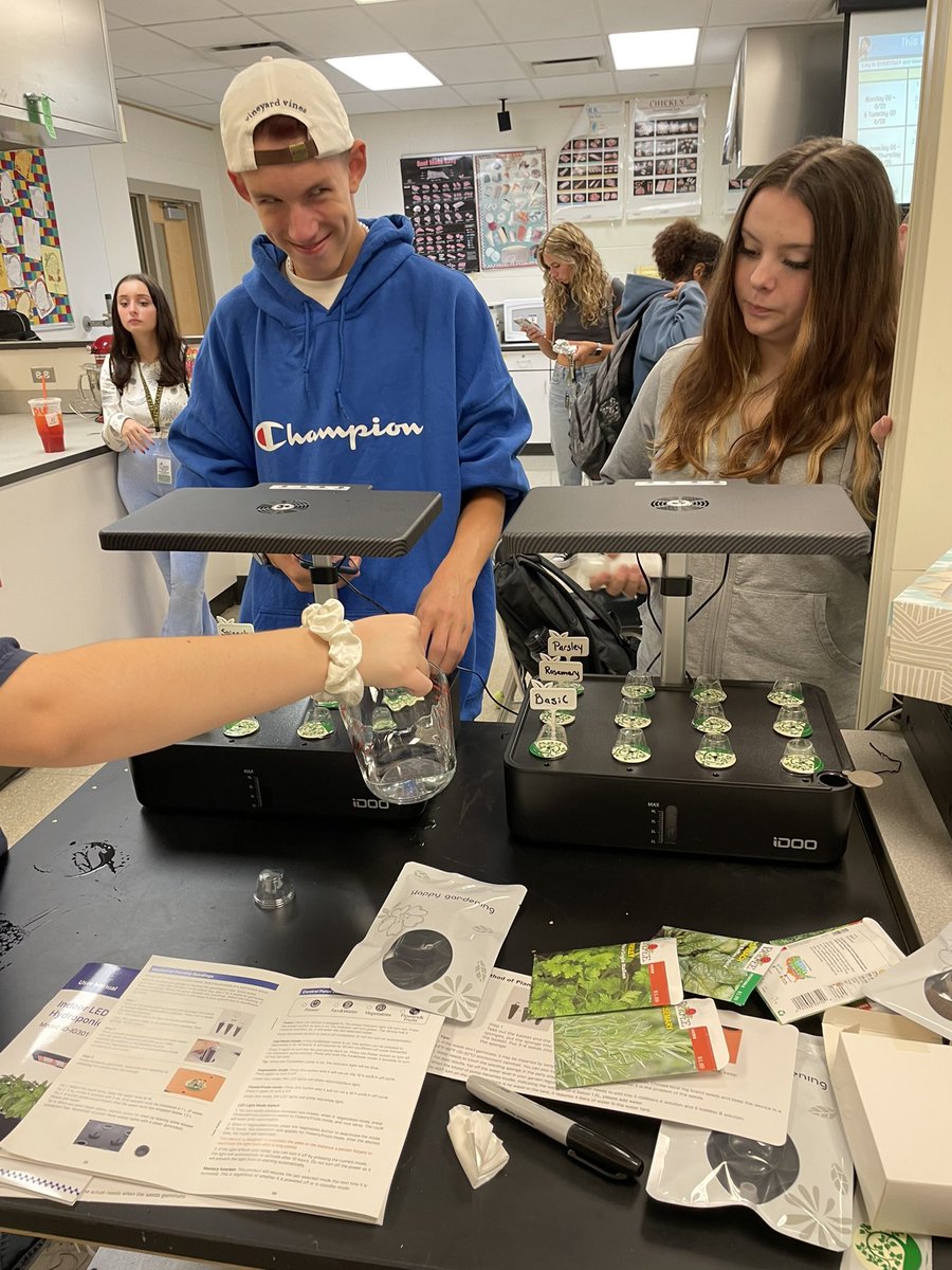 schuyler_gina's tweet photo. .@GrayslakeNorth FCS can’t wait to use fresh herbs in their cooking labs. #D127GetsREAL #isupportCTE @Grayslake127 https://t.co/ytFHk3KOgN