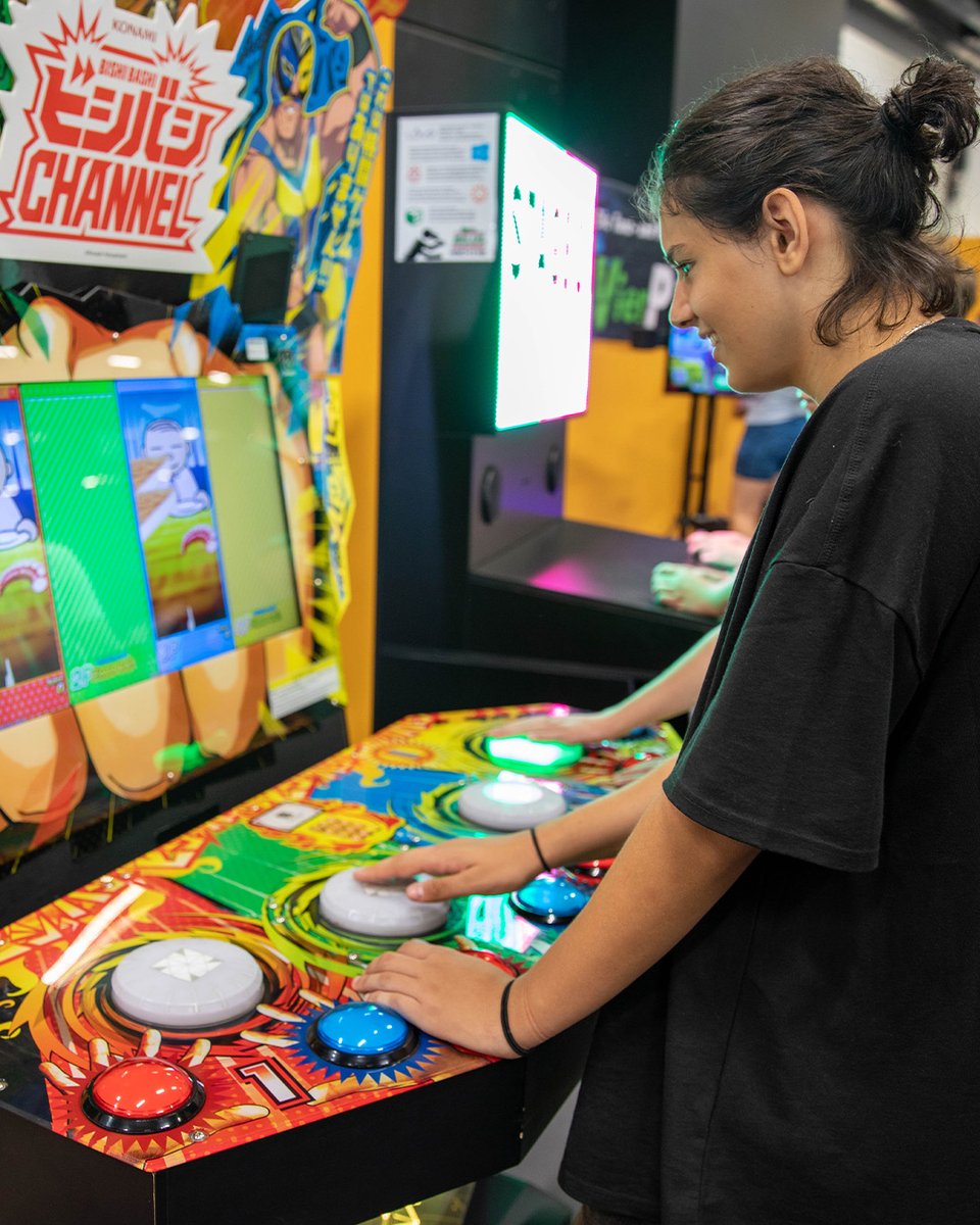 gamescom's tweet photo. The retro area is full of retro cool. Have you checked out the retro area at #gamescom2022? https://t.co/6nnLGa9M3h