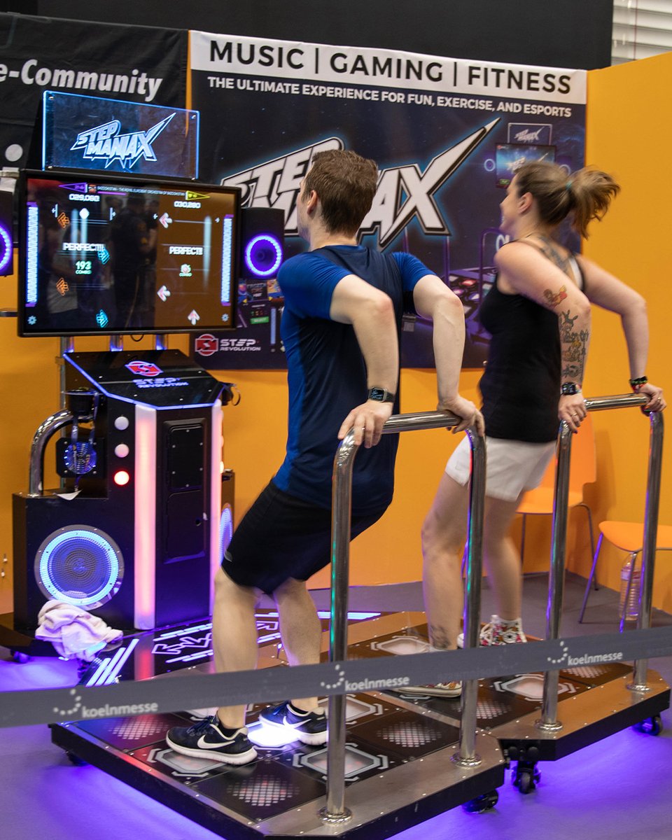 gamescom's tweet photo. The retro area is full of retro cool. Have you checked out the retro area at #gamescom2022? https://t.co/6nnLGa9M3h