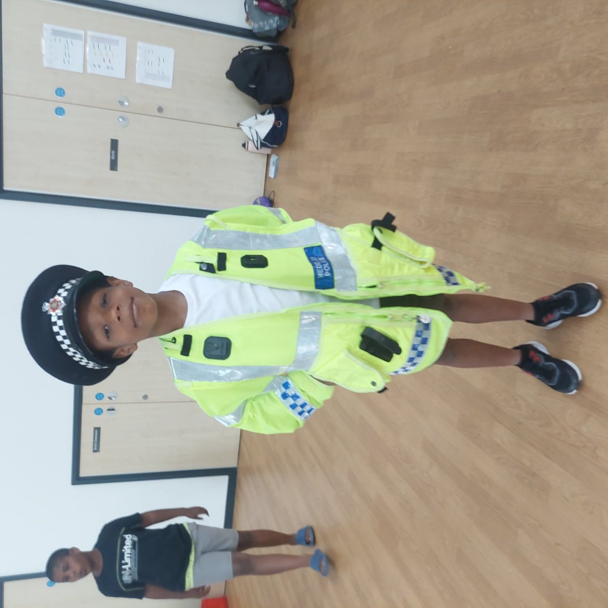 PCRachelSPO's tweet photo. @YsgolGlanMorfa we also had the big police van come down and we all took turn sitting in the back with the sirens and we also got to try on the police uniform. 
@SWPCardiff @SchoolBeat @leadschoolbeat https://t.co/V5ZuVtdvZw