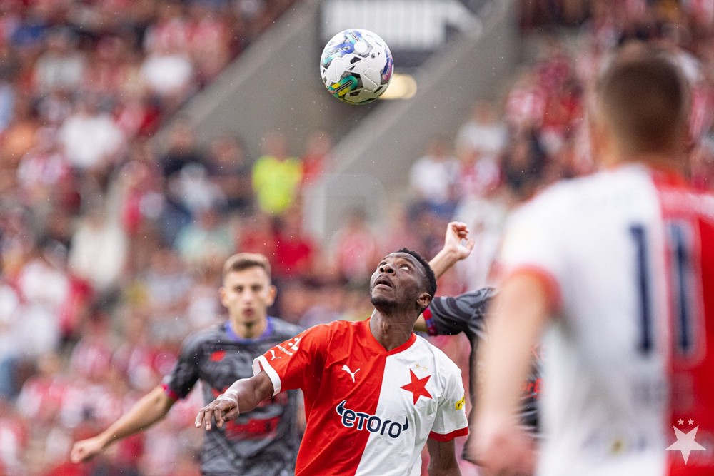 Table - SK Slavia Prague B