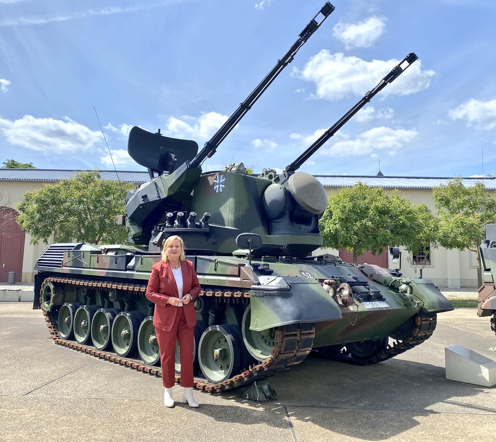 Der Gepardkommandant on Twitter