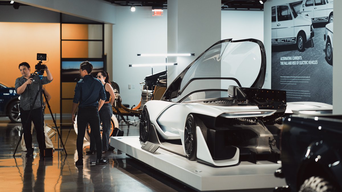 FFInsiderLive's tweet photo. Excited to learn more about our all-electric hypercar, #FFZERO1? Stay tuned for our interview with Hanbin Youn, Sr. Exterior Designer, as he discusses the work behind bringing our stunning concept vehicle to life in more ways than one. Read more at https://t.co/iUn27p3fHL $FFIE https://t.co/XknZeyGOM5