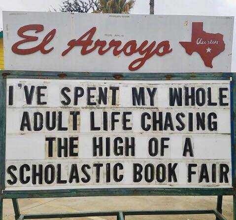 uniqueclassroom's tweet photo. It’s difficult to tell who loves @Scholastic Book Fairs more, students or teachers 🤩❤️📚 https://t.co/BKfvqqYhPZ