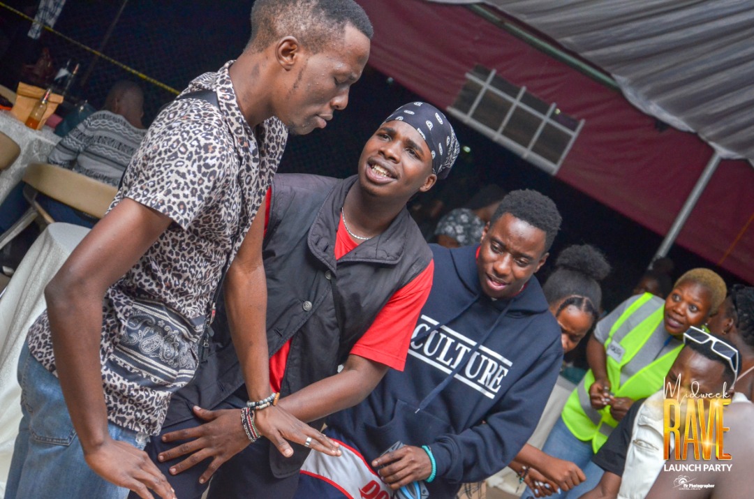 MrInfluencerUg1's tweet photo. Yall thanks to our hosts @nampeera_ @MrGayin1 and @IllestBish1 they really made sure it was a turn up 

📸 @Ryan_Glen1 
#Court8MidweekRave 
#Ractive https://t.co/JmVg6DCymF