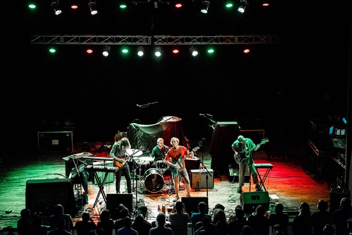 kidcomputerband's tweet image. HUGE thanks to LFK and co and for coming out to the show. Thank you @SSPU for having us.
⁣⁣
Sat. Sept. 3 with @TheSlutsBand @CreepyJingles @recordBar come hang with us 🥂 ⁣⁣
⁣⁣
Thank you to our dear friend @haleyfleisner for the sick photos