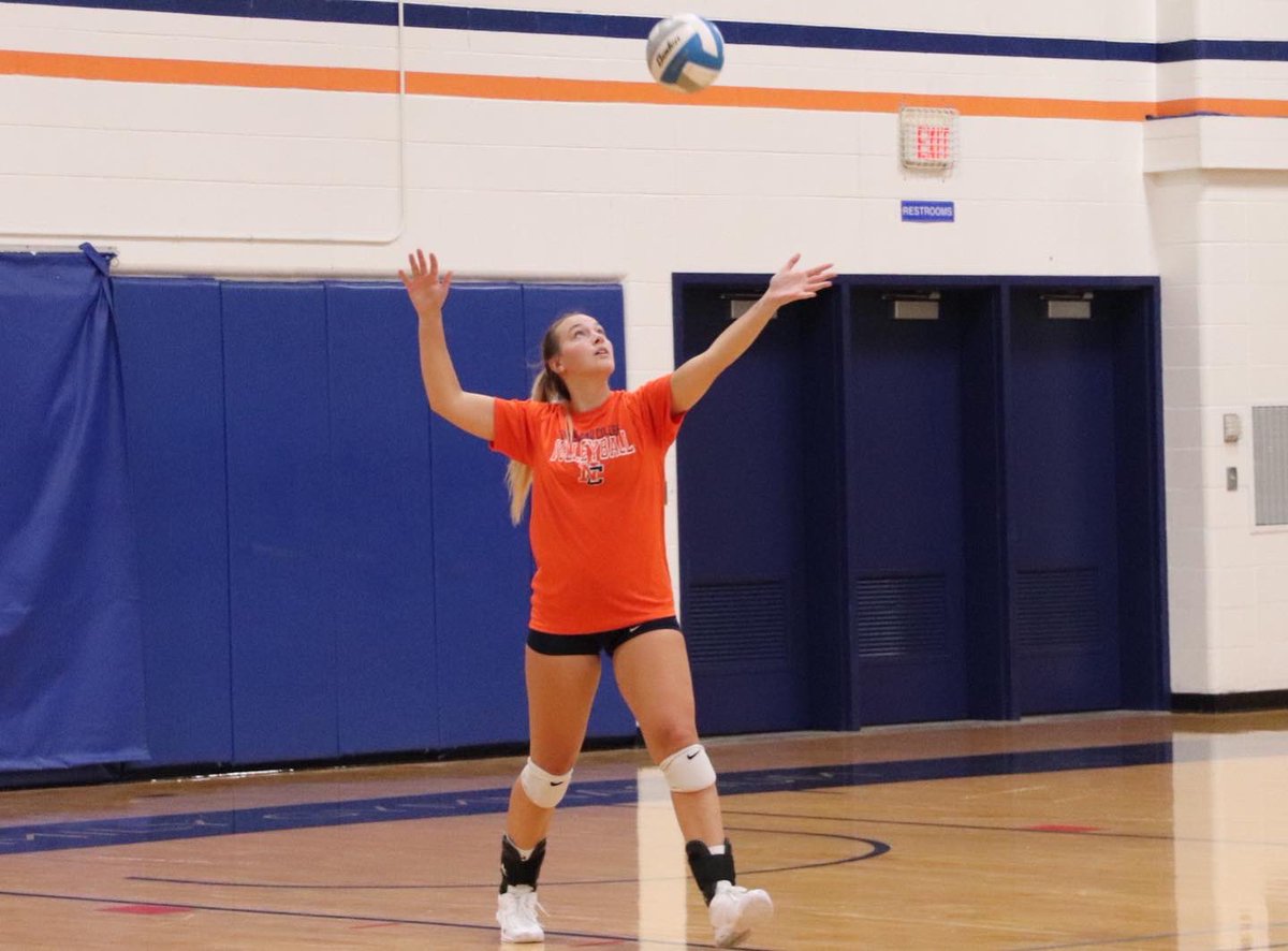 LumberJill Volleyball was in action last night for a pre-season scrimmage! Regular season is right around the corner! #NorthlandCollege