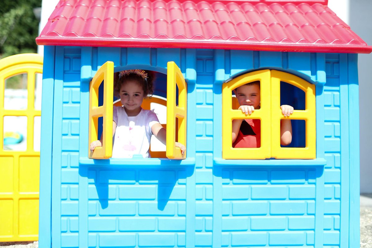 UNDPAlbania's tweet photo. 110 children in Derede,Kruje Municipality,are enjoying their new kindergarten built in the context of #EU4Schools Programme funded by the #EU @EUinAlbania and implemented by #UNDP
#BuildBackBetter
#BuildBackTogether https://t.co/kbsx9e3GKv