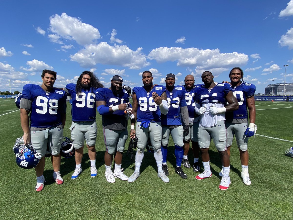 GiantsCRDept's tweet photo. Best of luck to the Hunterdon Central Regional football team as they start their season tomorrow!
Our @giants players are rooting for you this season!
#FootballisFamily #JerryStrong https://t.co/MJ3TcUb2Cu