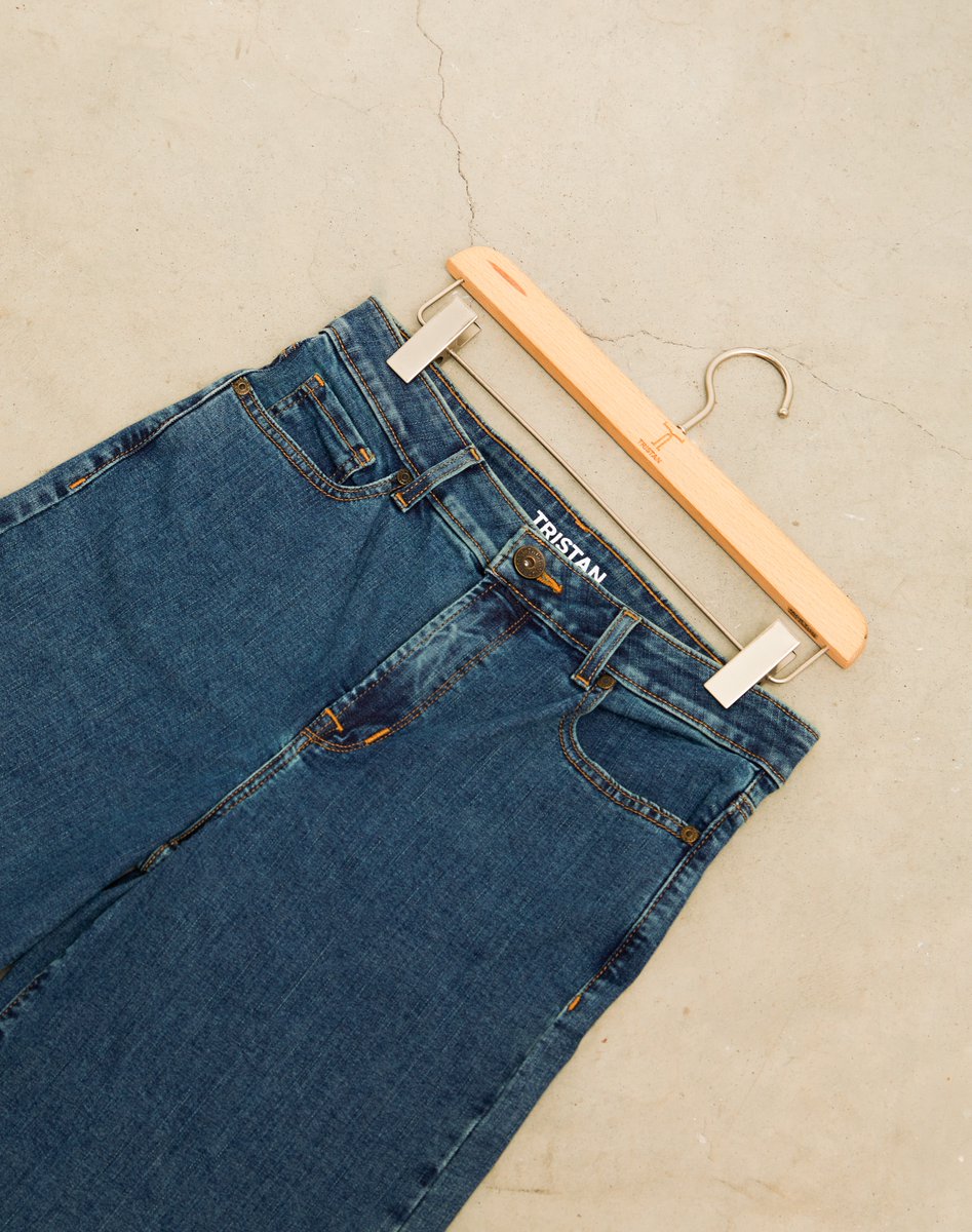 De coupes amples à plus près du corps, préparez-vous à allier confort et tendance 👖

#denim #tristanstyle #denimlovers #denimtristan