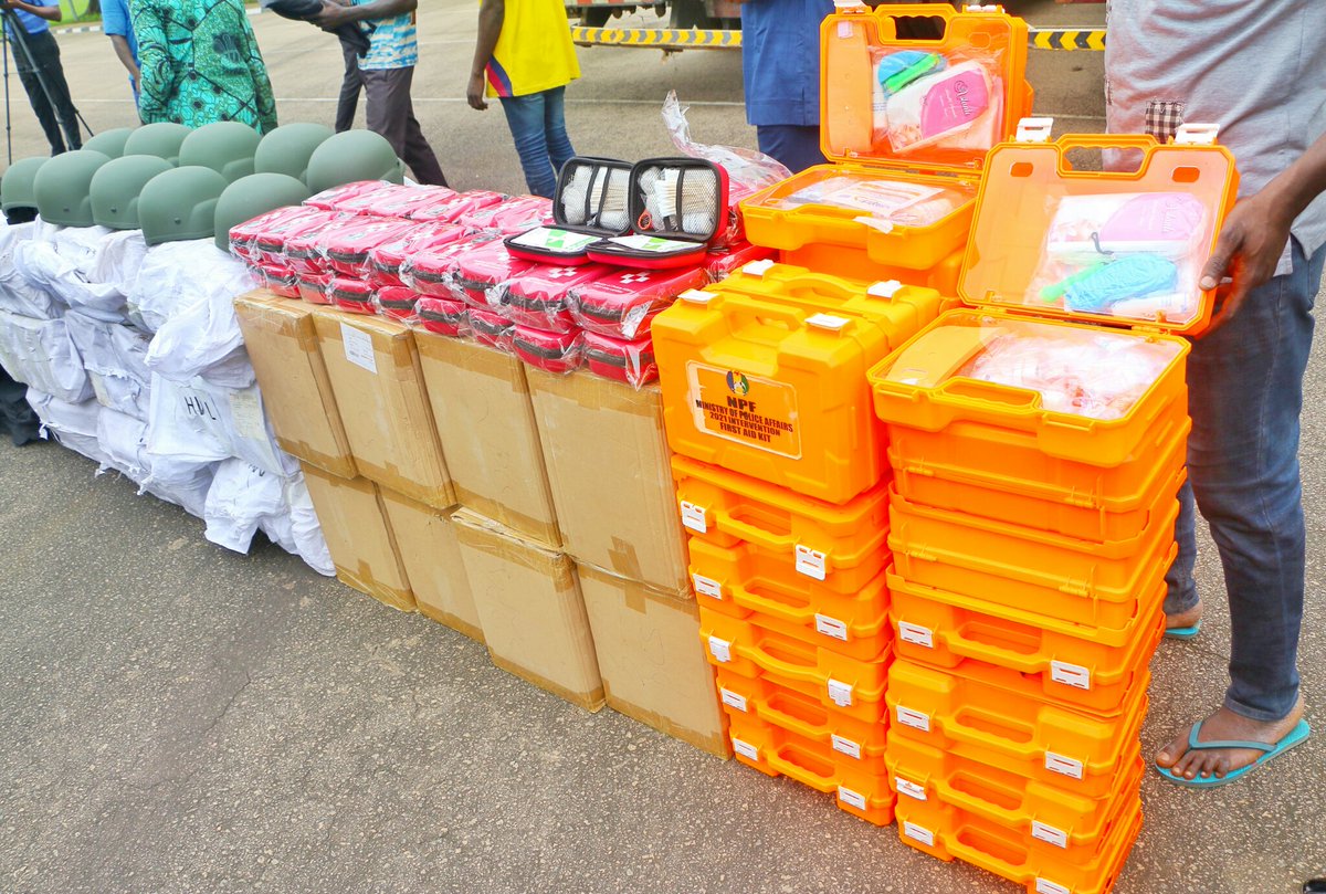 The ongoing offensive against criminals in the country received boost today,  with the hand over of 10,635 bullet proof vest,  6,708 ballistic helmet and 4,400 safety boxes/first aid kits, procured by the Min in its 2022 budget. This gesture will improve efficiency of the police