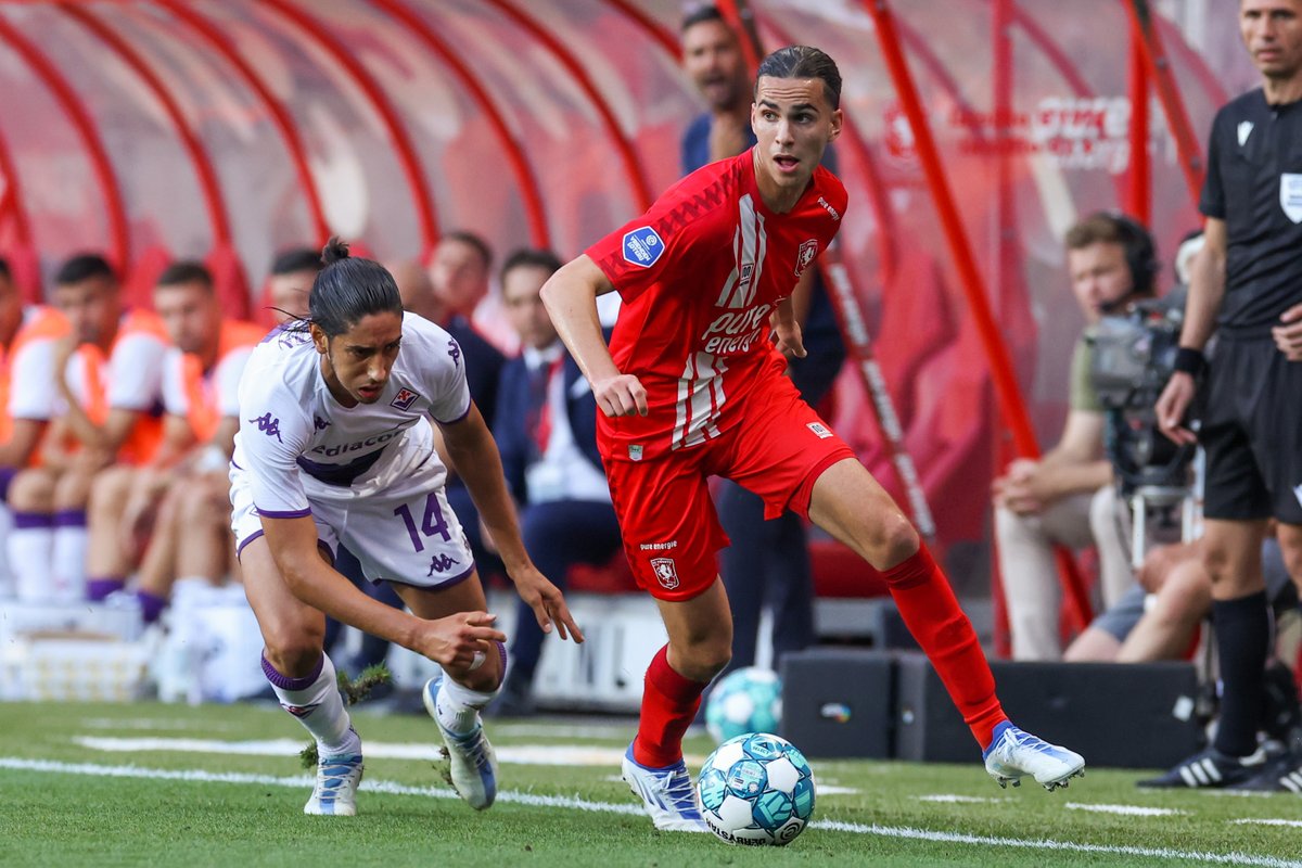 FC Twente tweet media