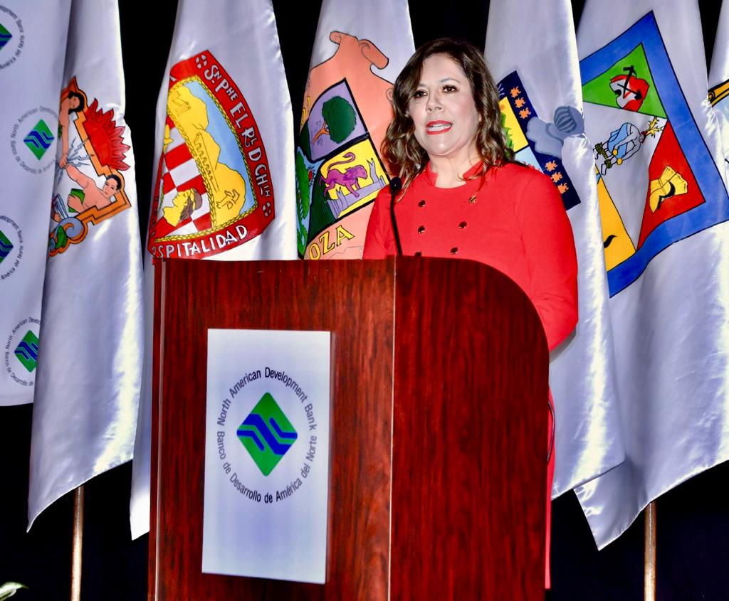 GinaCruzBC's tweet photo. Participé en el importante XXVI Foro Fronterizo Ambiental organizado por @NADB_BDAN, en el que dialogamos sobre infraestructura fronteriza, sustentabilidad ambiental, transición energética y economía verde #BEFXXVI #NADBank #Sustainability #environment #ESG #greenfinance https://t.co/hNZ7bocwz6
